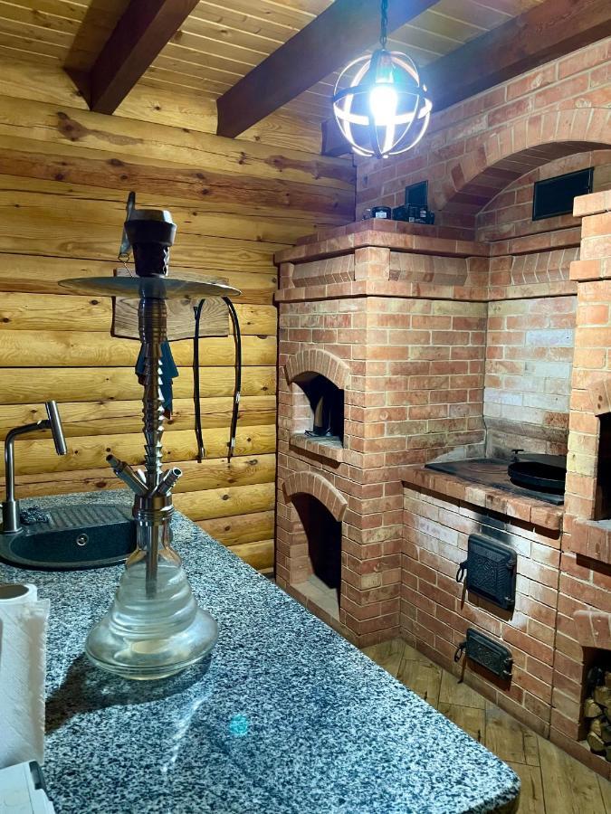 тіні предків Шале
